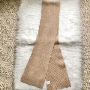 GAP Knit Scarf